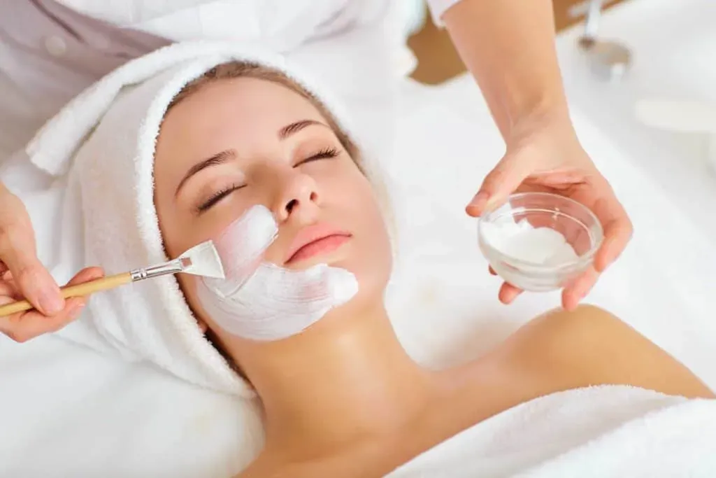 LOL Custom Facial treatment
